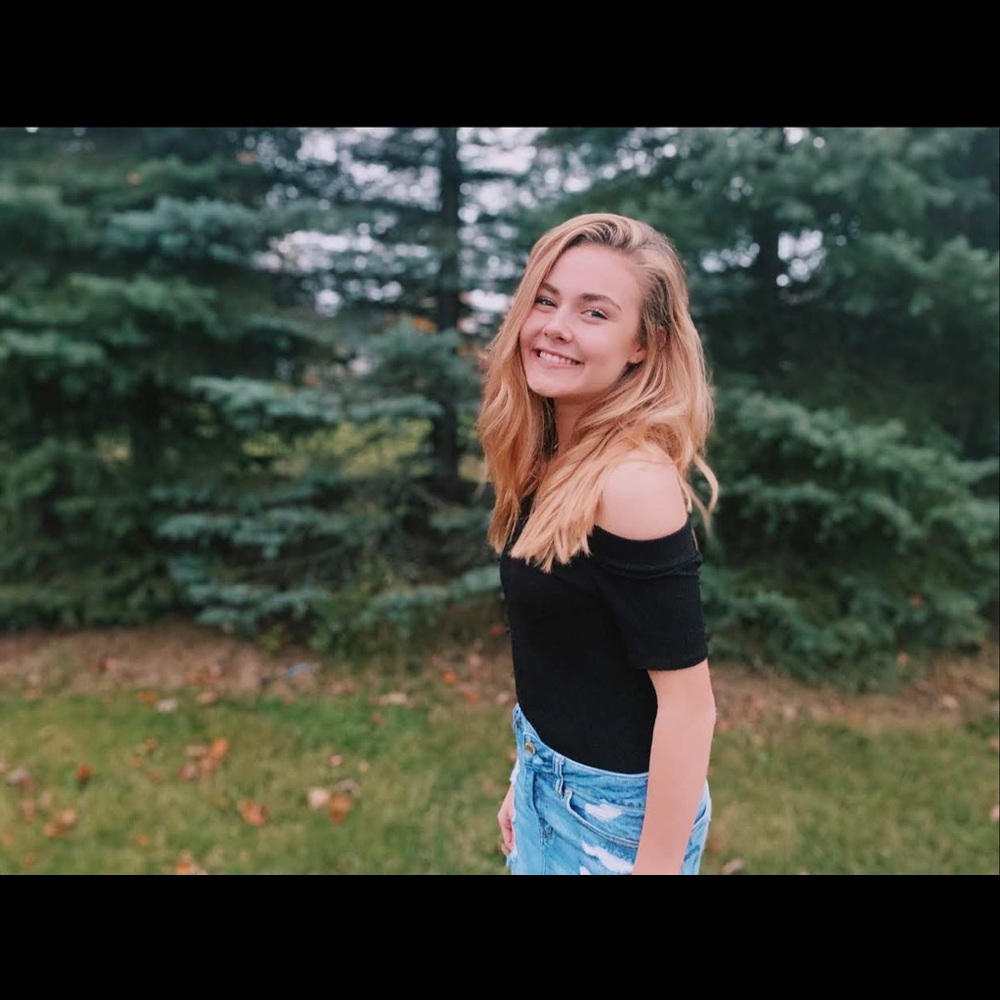 Meet your Posher, Josie